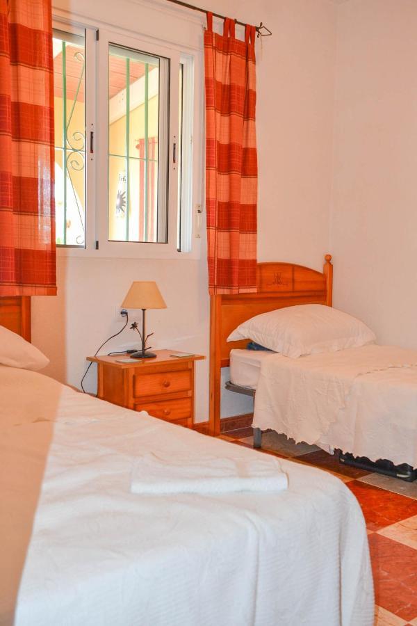 Traumhaus Fuer 6 Personen Mit Spektakulaerem Privaten Pool Und Schoenem Ausblick In Die Natur Hozanejos Zewnętrze zdjęcie