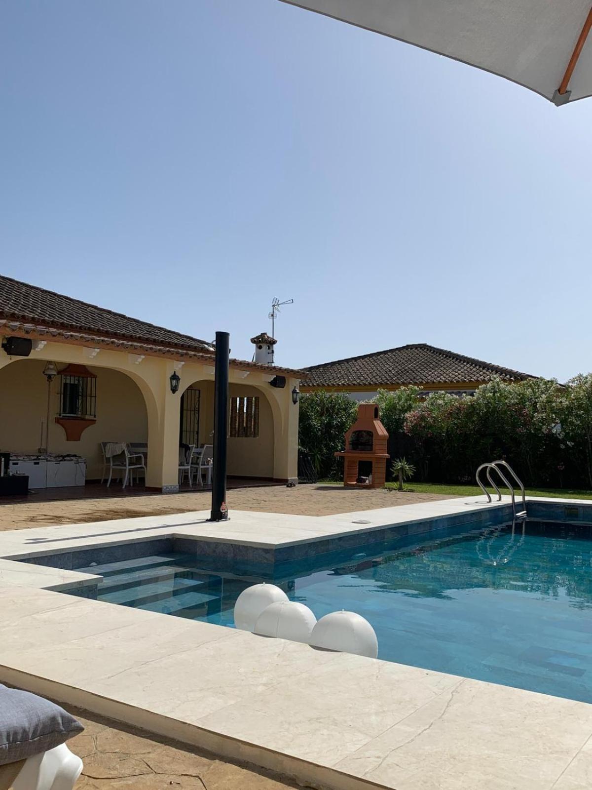 Traumhaus Fuer 6 Personen Mit Spektakulaerem Privaten Pool Und Schoenem Ausblick In Die Natur Hozanejos Zewnętrze zdjęcie